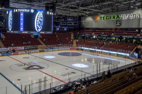 Tegera Arena innan ishockeymatchen i Hockeyallsvenskan