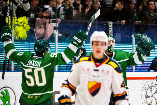 Färjestads Sebastian Erixon and målvakt Stefan Steen