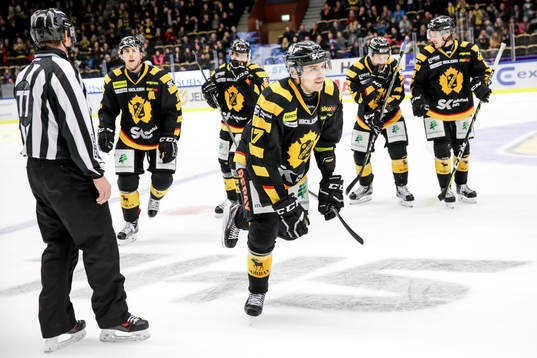 Skellefteås Pär Lindholm jublar