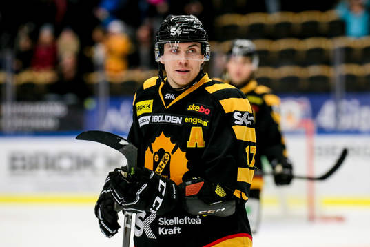 Skellefteås Pär Lindholm jublar