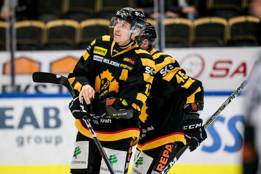 Skellefteås Pär Lindholm jublar