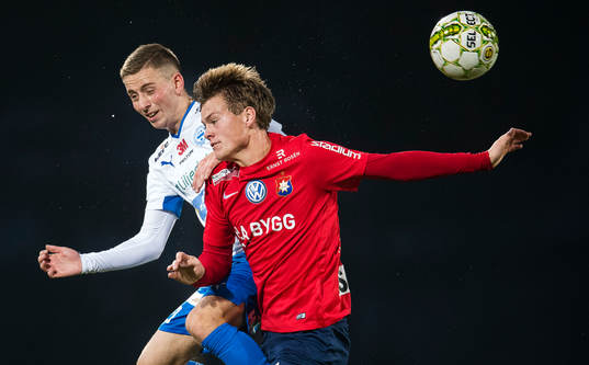 Bläddra bland fler bilder av Fotboll, Superettan, Värnamo - Örgryte