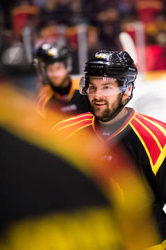 Brynäs Simon Bertilsson jublar