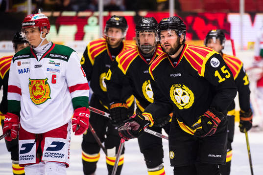 Moras Emil Bejmo deppar samtidigt som Brynäs Simon