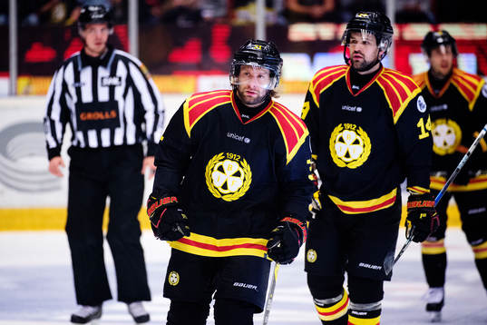 Brynäs Jonathan Granström jublar