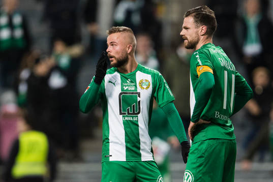 Hammarbys Sander Svendsen och Arnór Smárason deppar