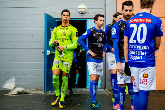 Goalkeeper Benjamin Boujar of Start