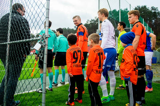 Erik Huseklepp, goalkeeper Borger Thomas and Nikolai Harris
