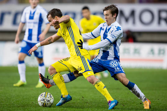 Sundsvalls Eric Larsson och IFK Göteborgs Patrik Karlsson