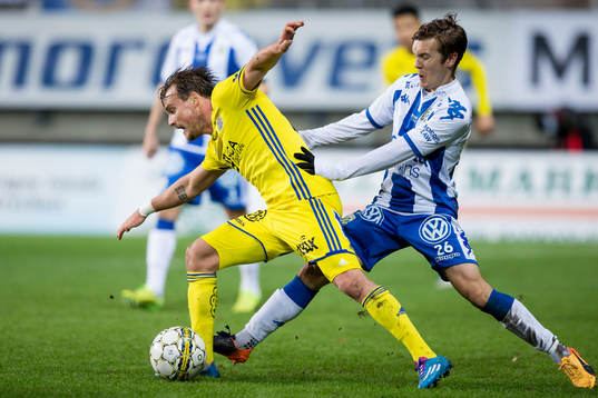 Sundsvalls Eric Larsson och IFK Göteborgs Patrik Karlsson