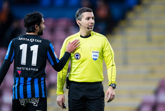 Domare Bojan Pandzic  och Sirius Alexander Nilsson