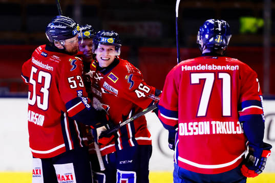 Linköpings Mathis Olimb jublar