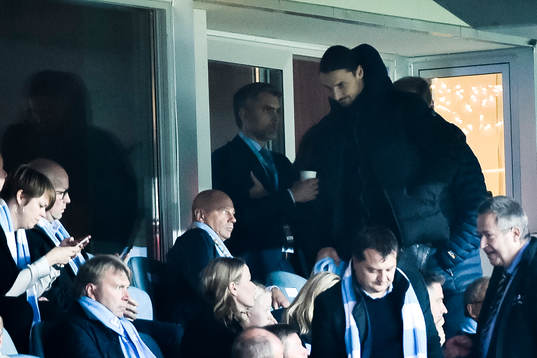 Zlatan Ibrahimovic på läktaren