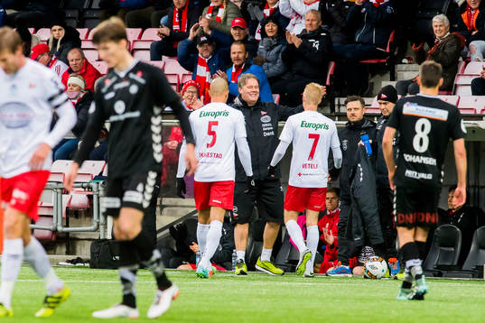 Edvard Skagestad, Bjørn Petter Ingebretsen, head coach of