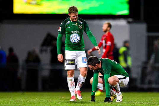 Jönköpings Stefan Karlsson och Daryl Smylie deppar