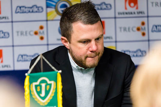 Jönköpings tränare Jimmy Thelin deppar