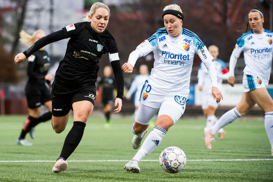 Göteborgs Elin Rubensson och Djurgårdens Annika Kukkonen