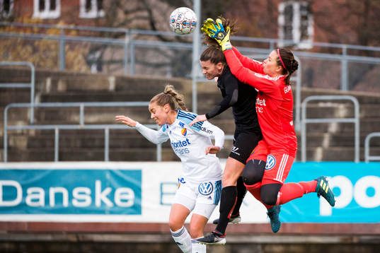 Djurgårdens Petronella Ekroth, Göteborgs Pauline