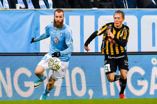 Malmö FFs Jo Inge Berget och Häckens Joel Andersson