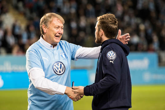Åge Hareide tränare från 2014 gratulerar Malmö FFs