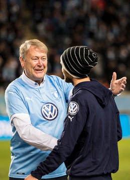 Åge Hareide tränare från 2014 gratulerar Malmö FFs