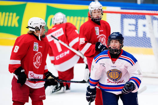 Stockholm Syds Jonathan Andersson jublar