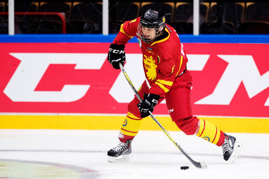 Skånes Hugo Eliasson skjuter