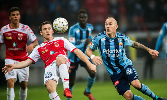 Kalmars Victor Agardius och Djurgårdens Magnus Eriksson