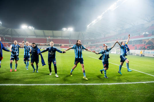 Djurgårdenspelarna jublar