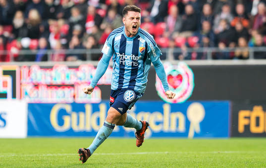Djurgårdens Kerim Mrabti jublar
