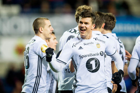 Pål André Helland of Rosenborg celebrates 1-0 with his