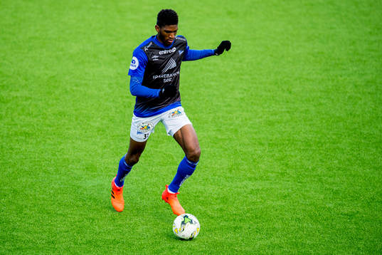 Damion Lowe of Start