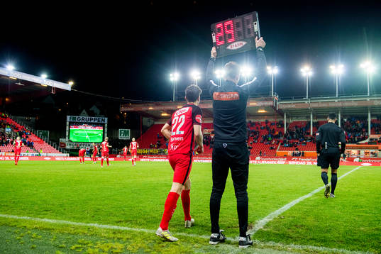Torgeir Børven of Brann comes