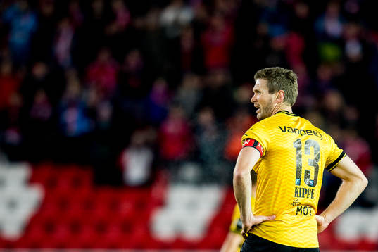 Frode Kippe of Lillestrøm looks dejected