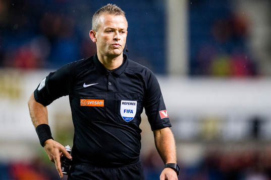Svein Oddvar Moen, referee