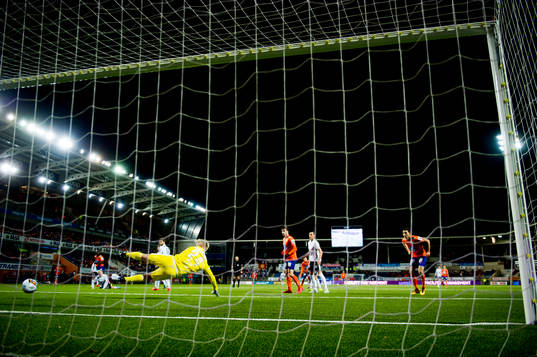 Edwin Gyasi of Aalesund scores 2-1