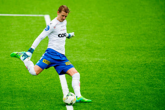 Goalkeeper Borger Thomas of Åsane