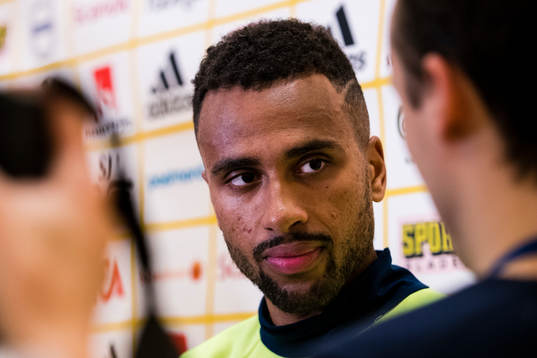 Sveriges Isaac Kiese Thelin