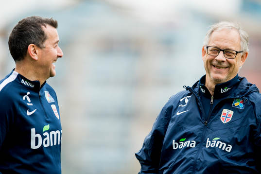 Per Joar Hansen, assistant coach, and Lars Lagerbäck, head