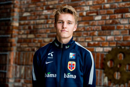 Bläddra bland fler bilder av Football, International friendly, Norway press event