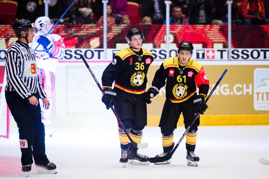 Linus Ölund of Brynäs and Juuso Ikonen of Brynäs