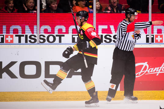 Jacob Blomqvist of Brynäs celebrates the decisive 1-1 goal