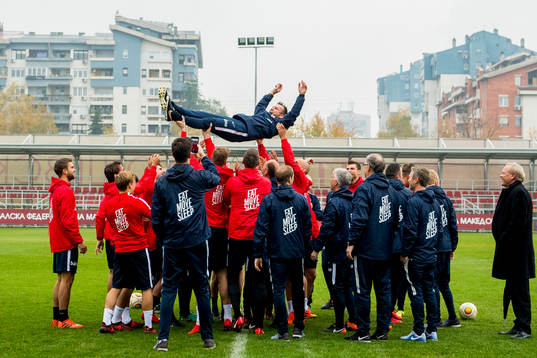Thomas Ødegaard, physical therapist, is thrown in the air
