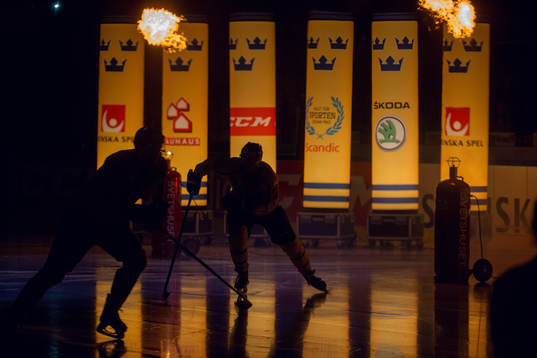 Spelarna gör entre