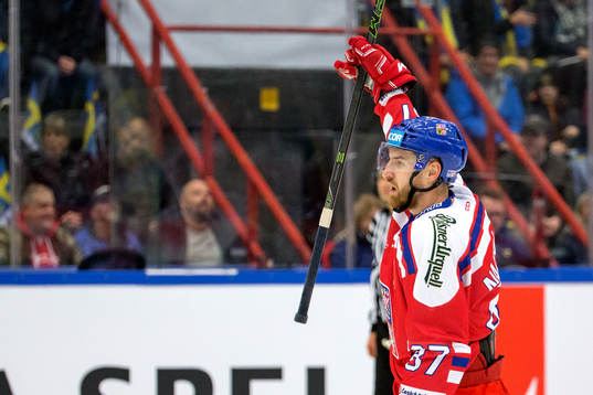 Tjeckiens Jakub Nakladal jublar