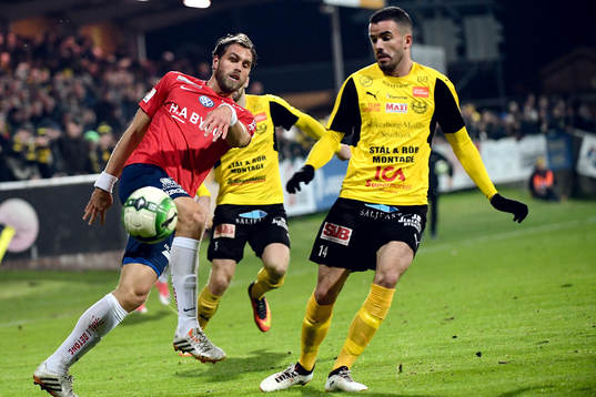Örgrytes Johan Elmander och Mjällbys Granit Stagova