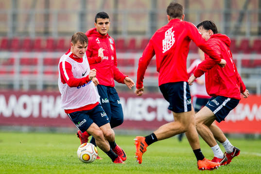 Martin Ødegaard, Mohamed Elyounoussi and Ole Kristian