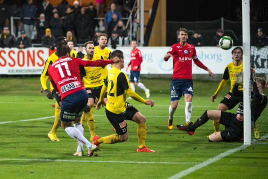 Örgrytes William Atashkadeh gör 2-1