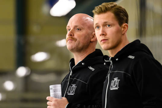 Helsingborgs tränare Tim Brithén och assisterande