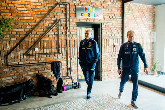 Lars Lagerbäck, head coach of Norway, and Svein Graff,